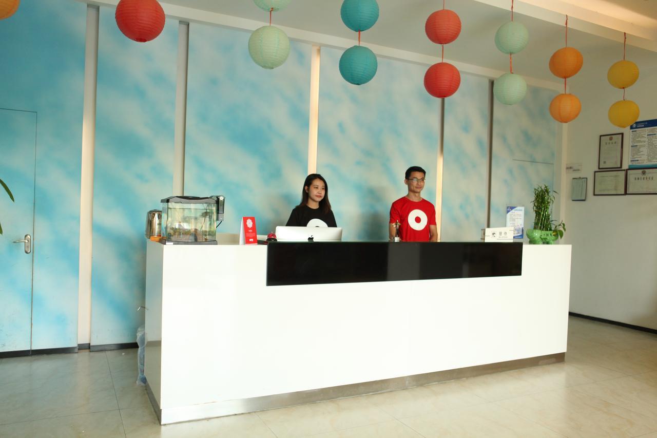 Oyo8001 Tiandi Hotel Шэньчжэнь Экстерьер фото