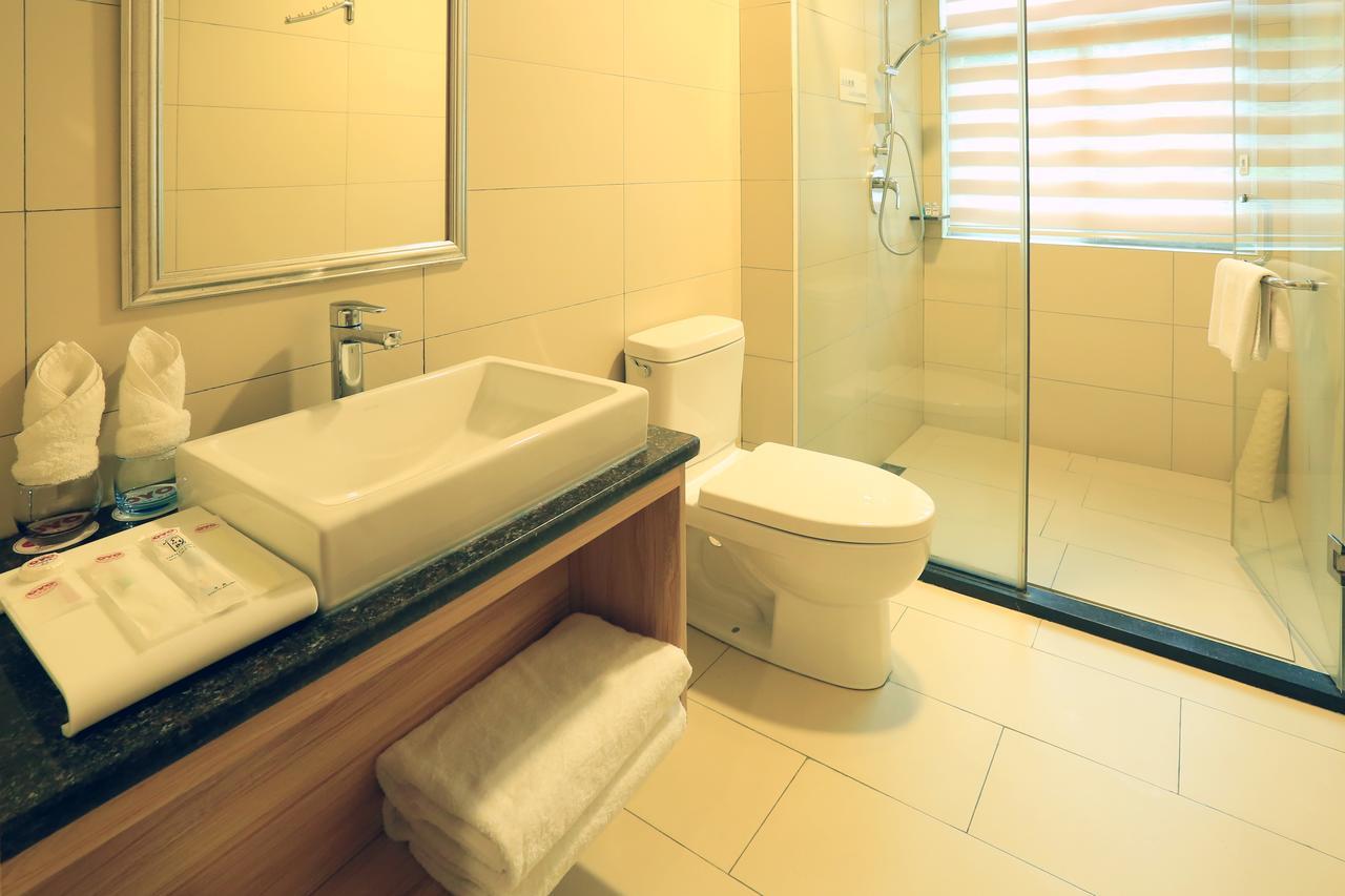 Oyo8001 Tiandi Hotel Шэньчжэнь Экстерьер фото