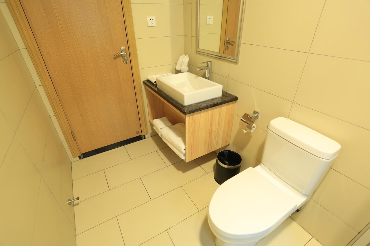 Oyo8001 Tiandi Hotel Шэньчжэнь Экстерьер фото